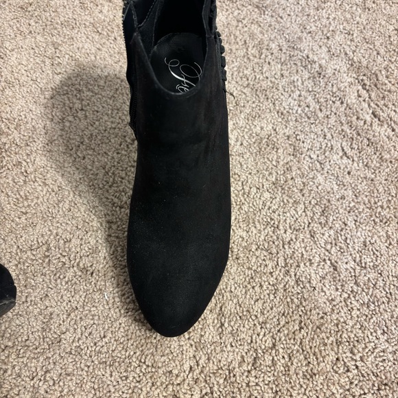 Black size 7 very cute - Picture 3 of 3